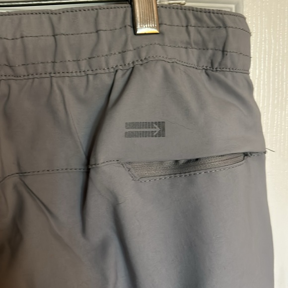 Size medium Projek Raw jogger pants. Light grey - Picture 3 of 4